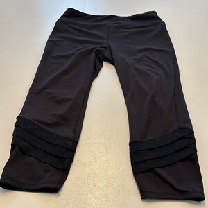 GAIAM Black Layered Hem Leggings